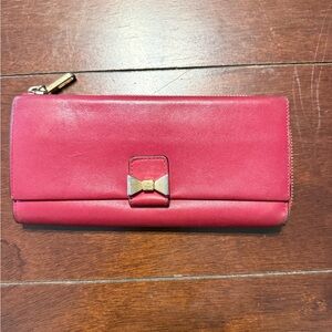 Chloe Bow Accent Zip Wallet